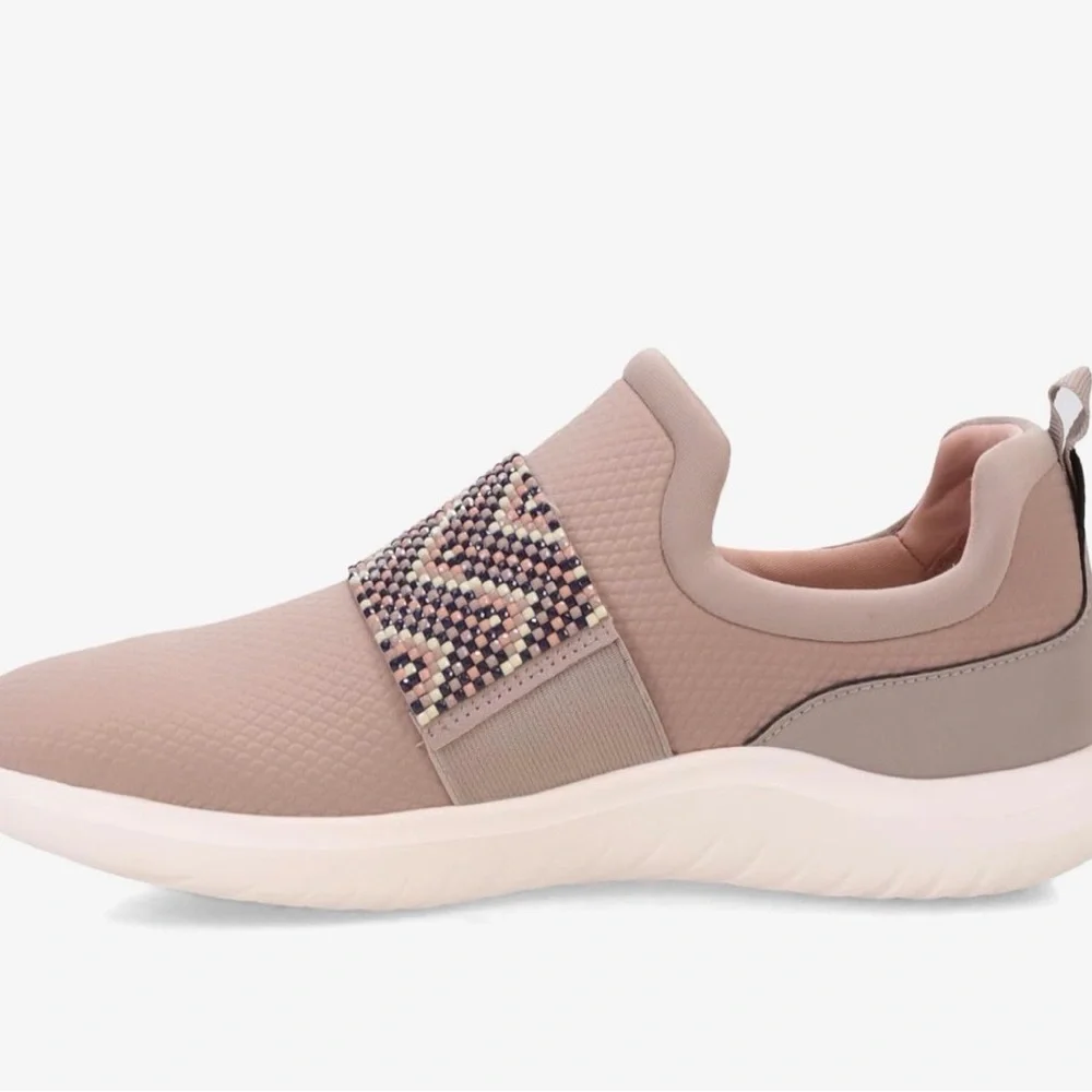 Clarks Slip-On Athletic Sneaker in Blush Pink with Multicolor Beaded Strap - Picture 5 of 12